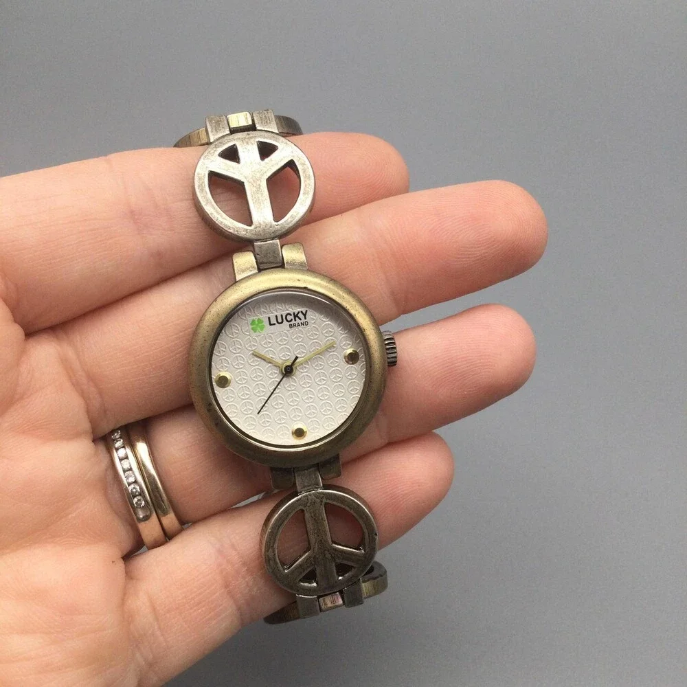 Lucky Brand Womens Watch 28mm Peace Sign Dial Two Tone New Battery 6.5
